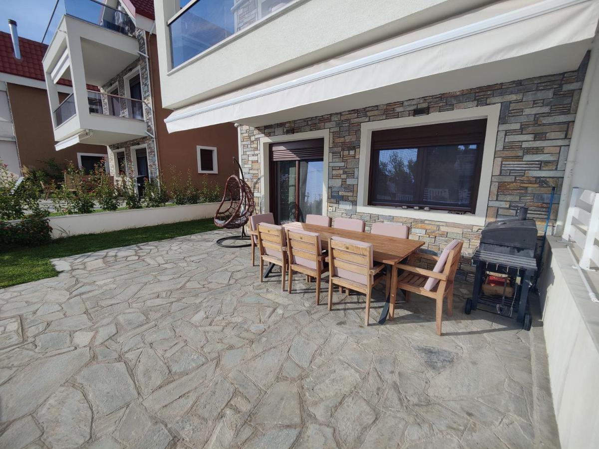 Villa Cassiopeia Nikiti  Ngoại thất bức ảnh